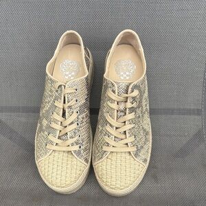 Vince Camuto Calitrie Leather Upper Snake Skin Print Sneaker Women Size 6.5M